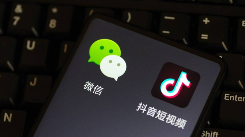 【每周热点】34 | 阿里ChatGPT开启内测！淘宝将上线99特卖频道；抖音与腾讯视频达成协作！-全栈运营知识库